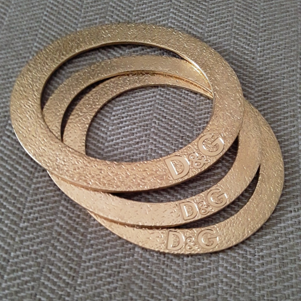 Dolce & gabbana gold 3pc bangle bracelet set